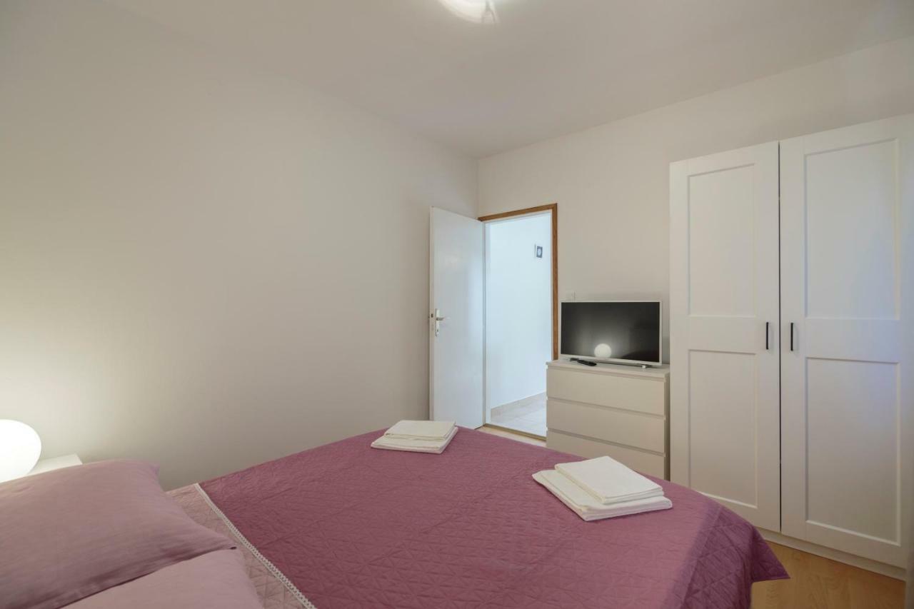 Apartmani Jordana Комижа Экстерьер фото